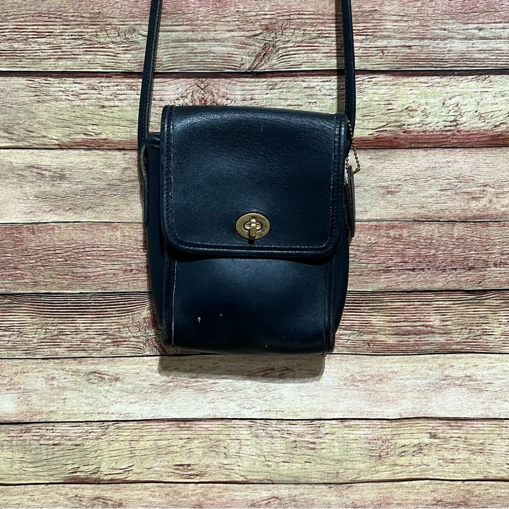 Coach Black Leather Vintage Scooter Crossbody